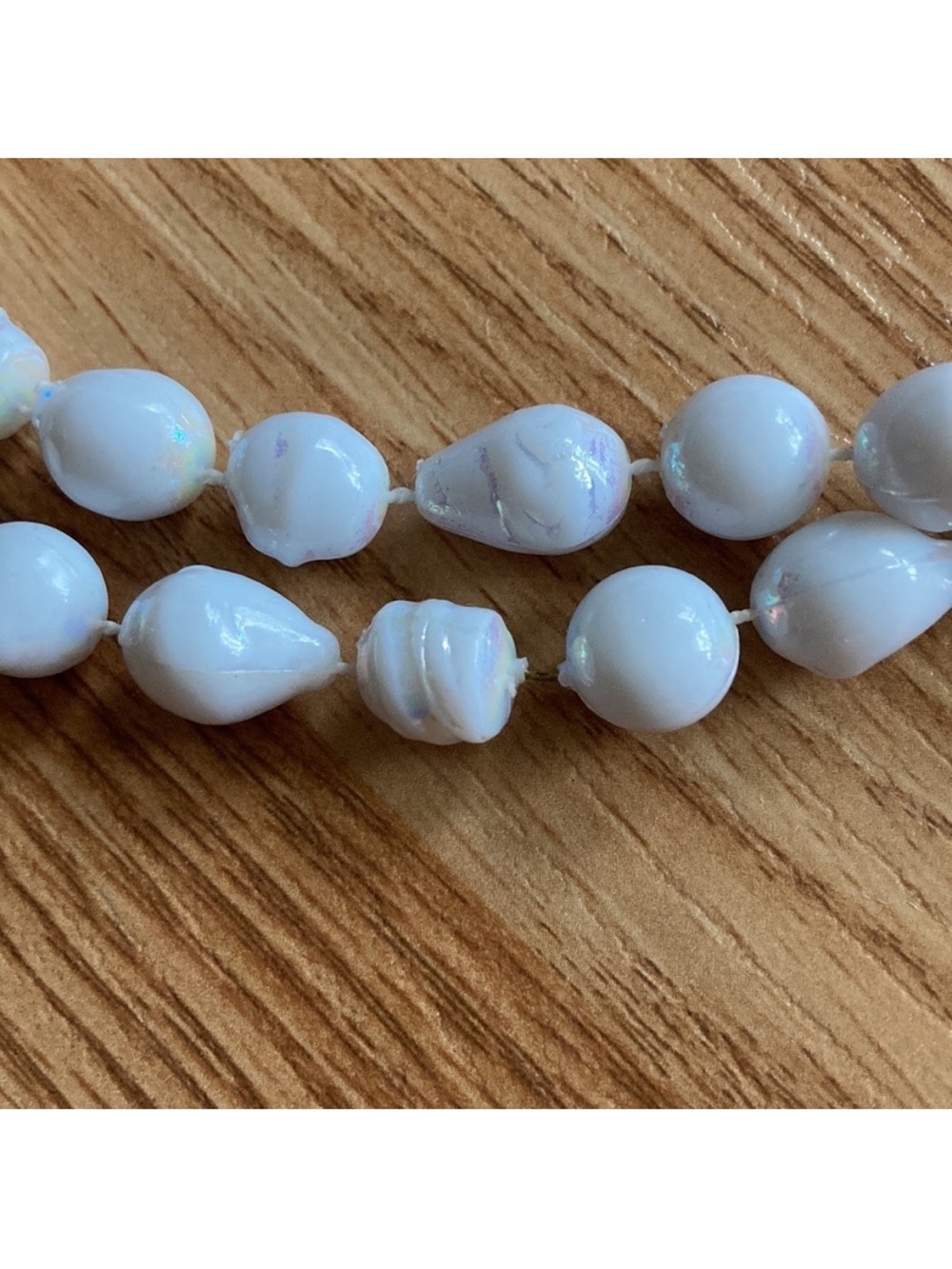 White Beaded Strand Necklace - Picture 2 of 3